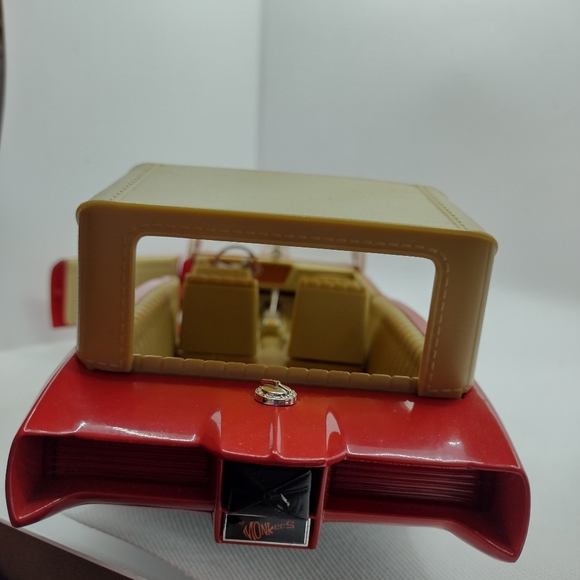 RCERTL 1:18 Monkees Mobile #33150 - Picture 3 of 16